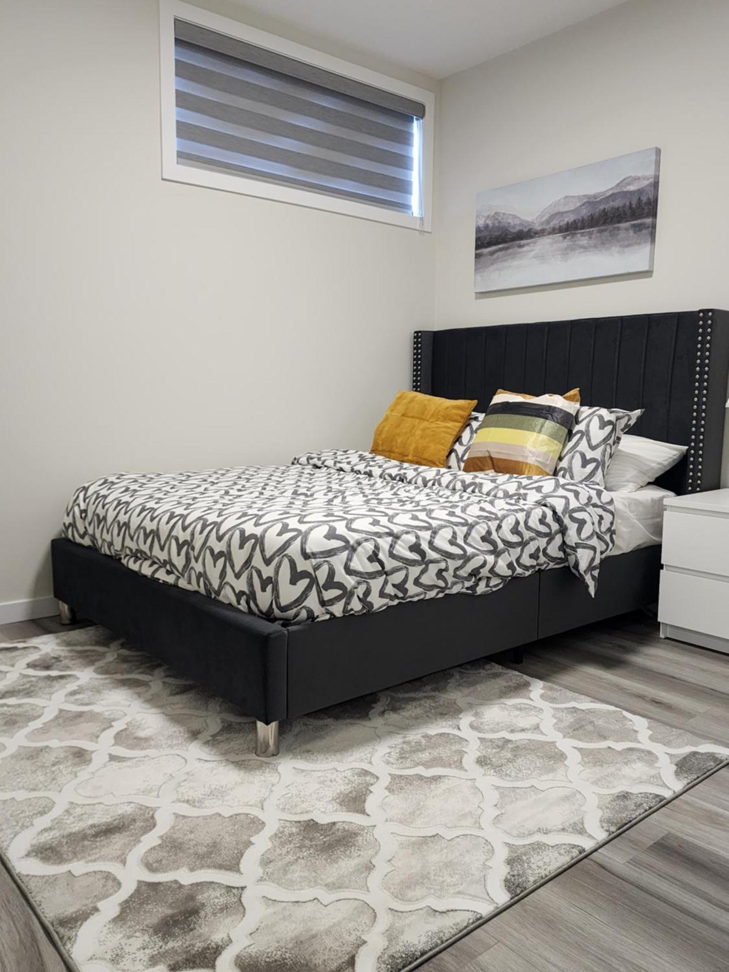 Trendy 2-Bed Oasis Awaits! Leilighet YYC Eksteriør bilde