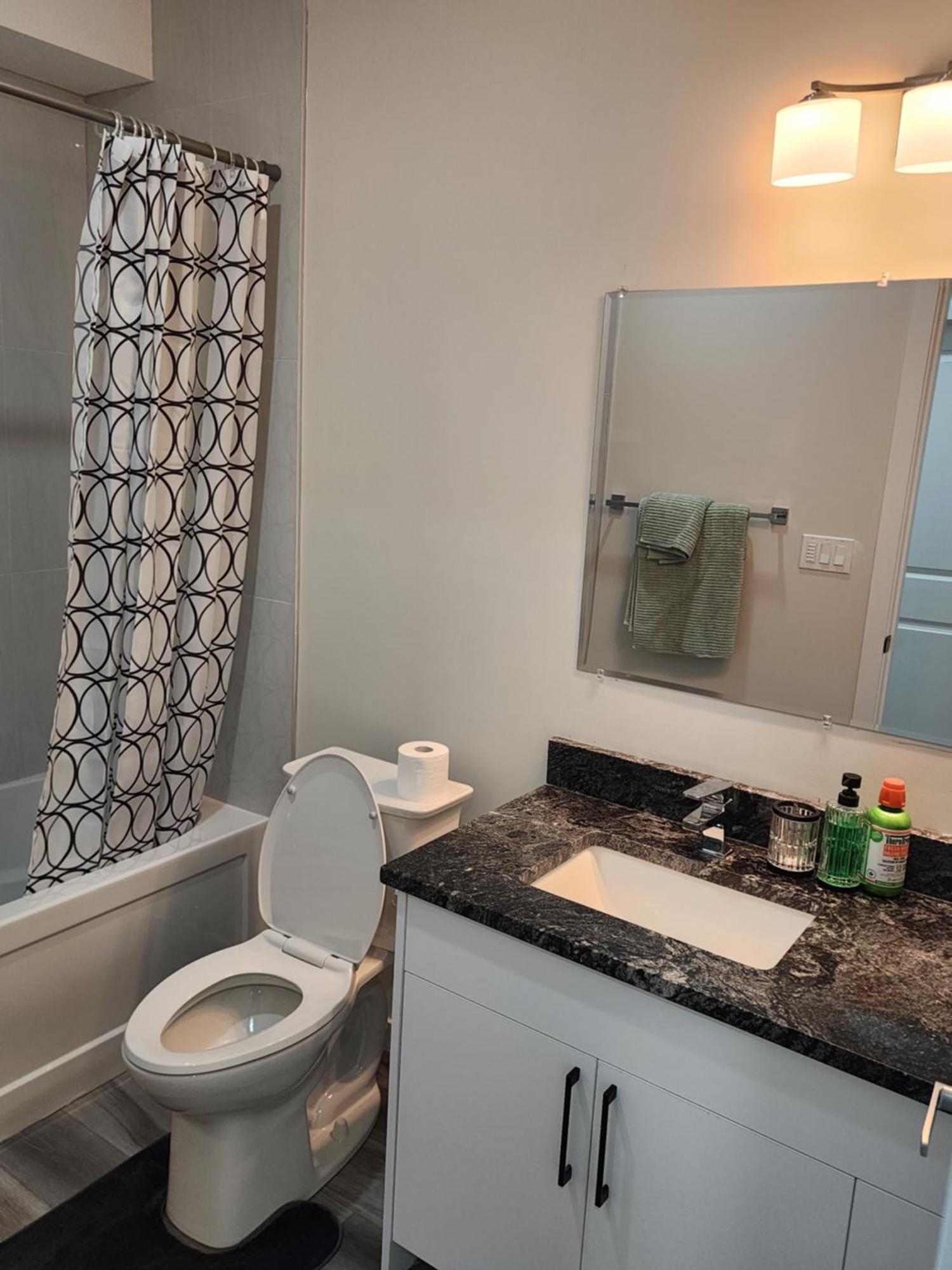 Trendy 2-Bed Oasis Awaits! Leilighet YYC Eksteriør bilde